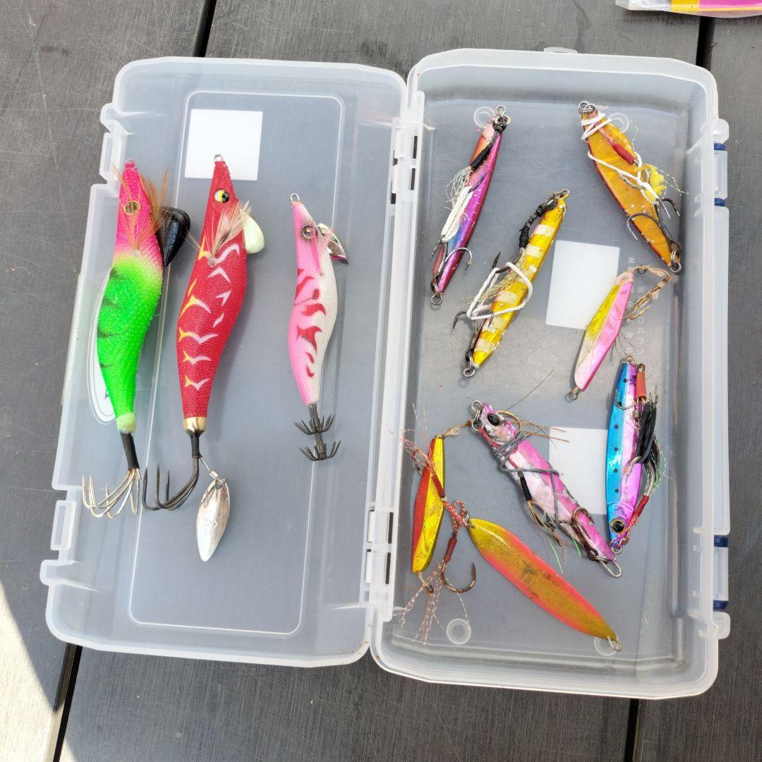 ルアーセット まとめ売り 処分したいので、値下げ交渉してください。