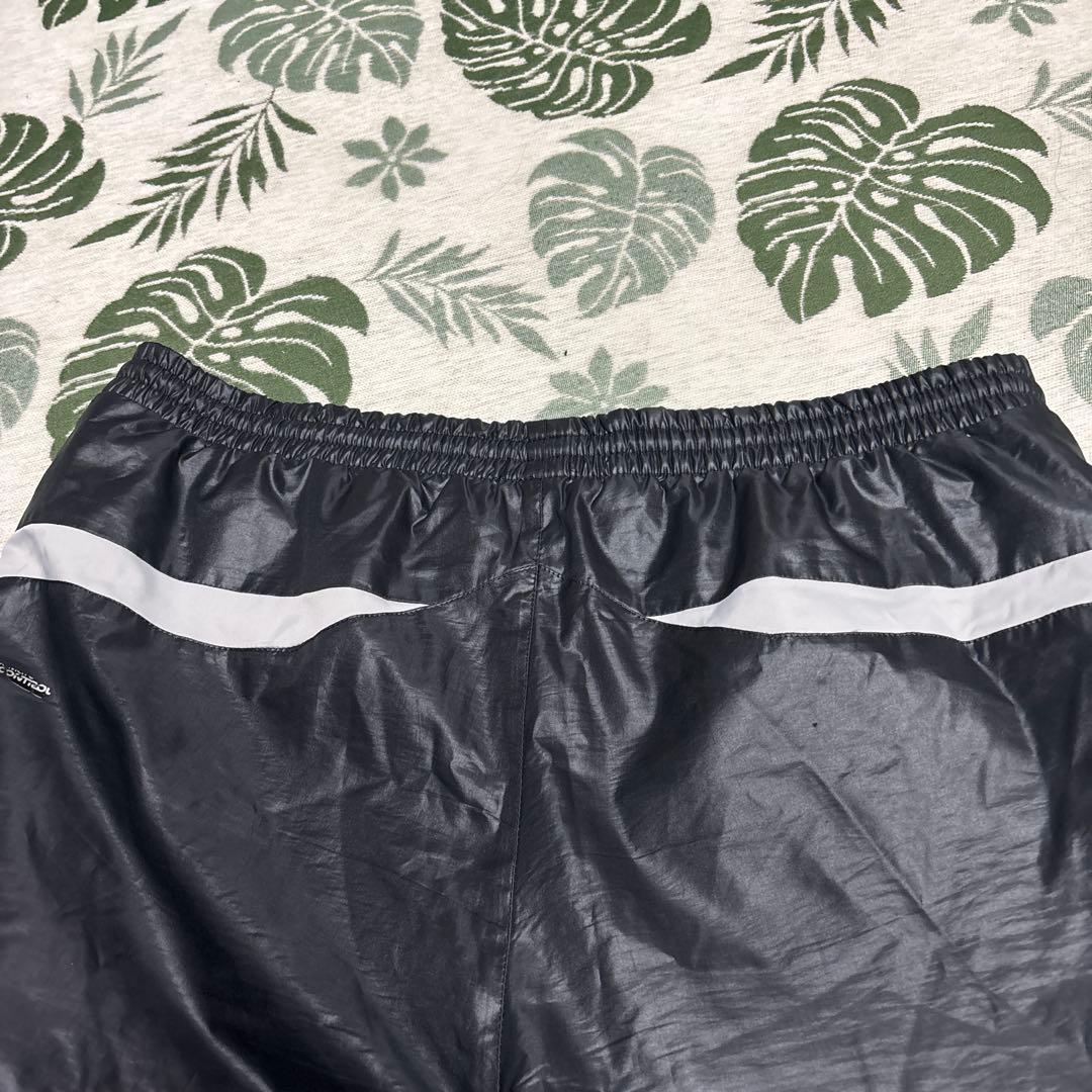 UMBRO ☆中綿ピステ・ウィンドブレーカー ☆上下☆ブラック