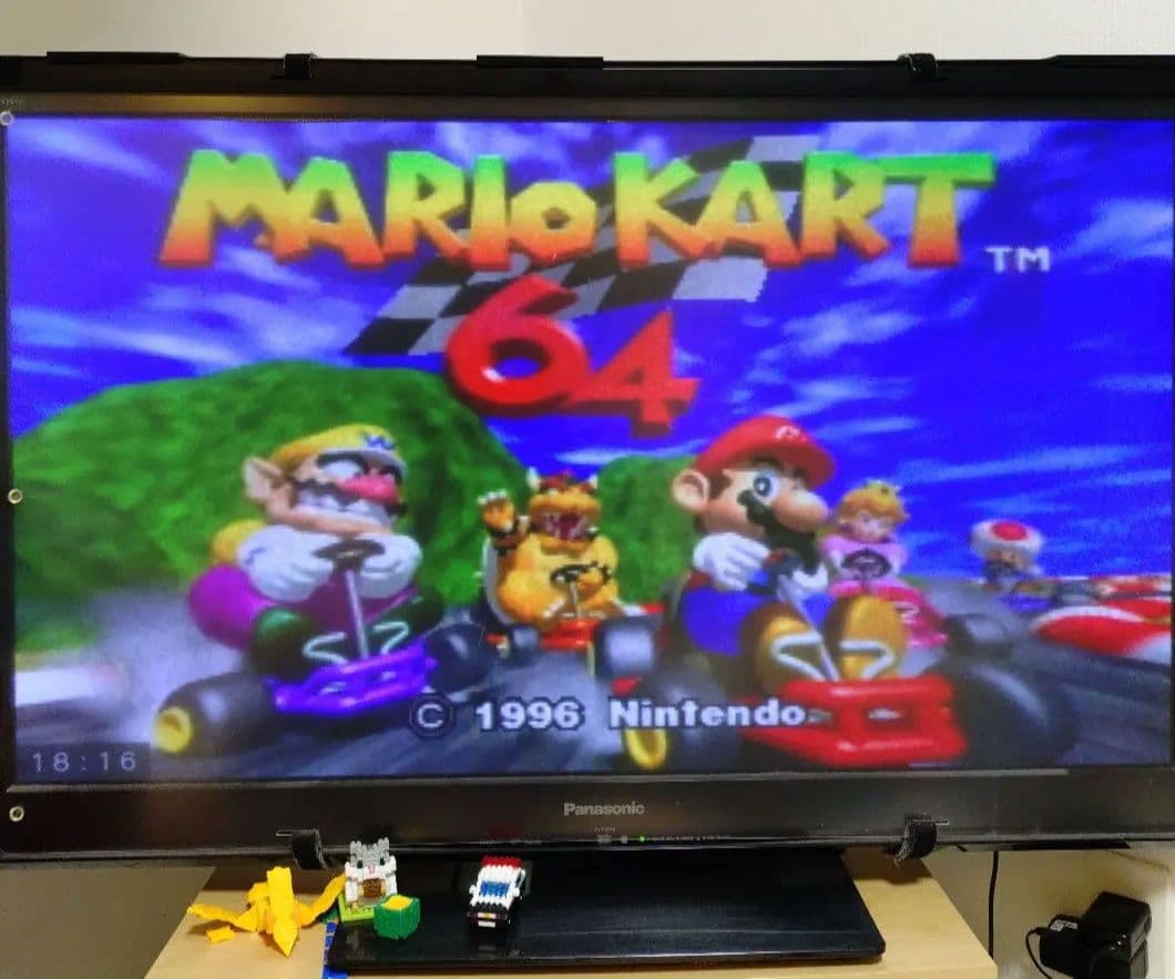 ニンテンドー64 本体＋コントローラー×４＋人気ソフト３本マリカースマブラ007