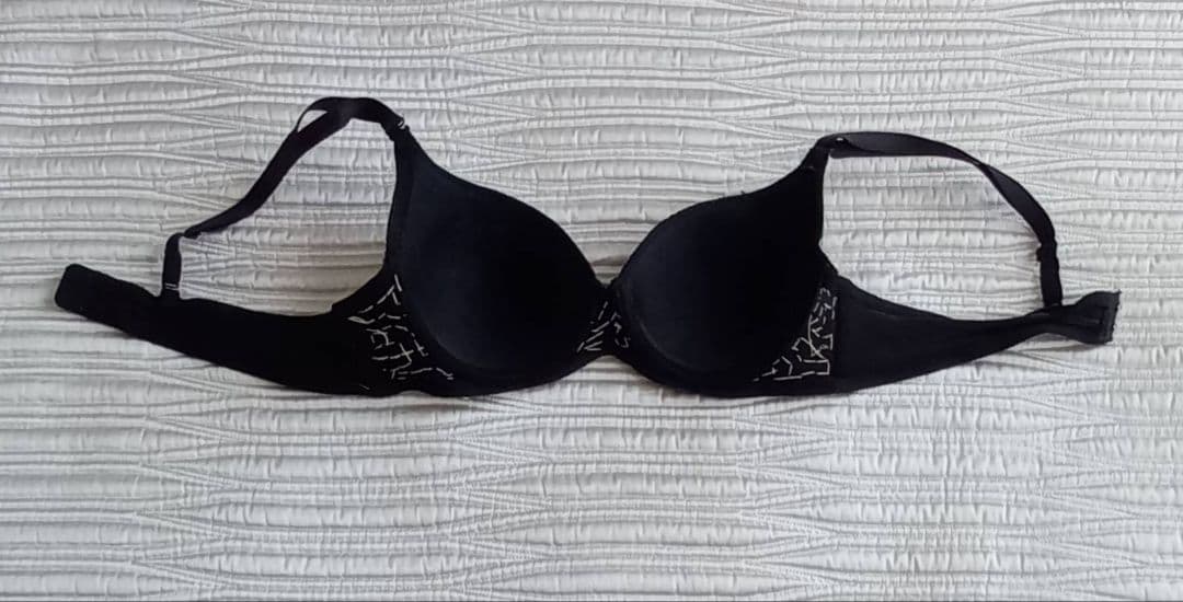 ベリーダンス衣装　三点セット　黒 送料込み