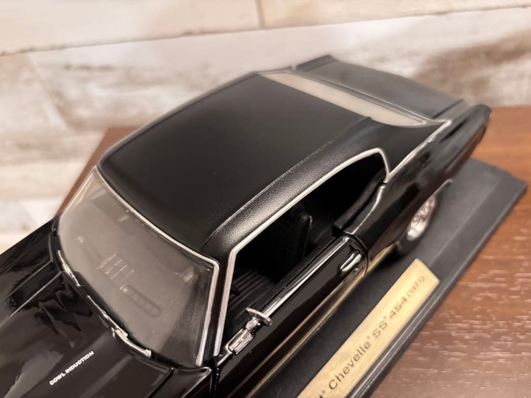 ミニカー 1971 Chevrolet Chevelle SS 454 1/18