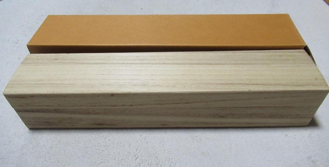 大徳寺矢野一甫筆　瀧　直下三千丈　共箱