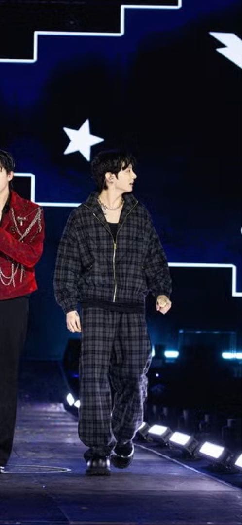 WILLY CHAVARRIA RUFF セットアップ