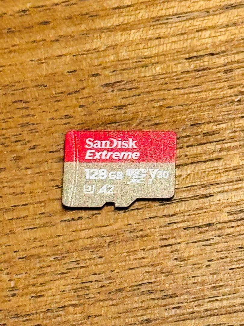 Nintendo Switch 本体 + 128GB microSDカード