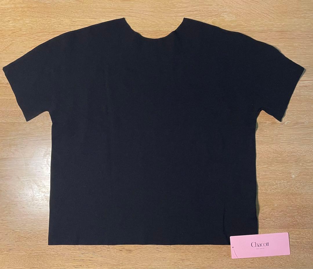 【新品未使用タグ付き】Chacott ノーソーイングTシャツ ブラック Mサイズ