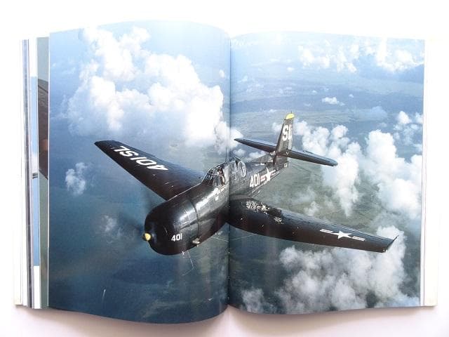洋書◆クラシック軍用機 写真集 本 戦闘機 爆撃機 飛行機 B-29 P-51