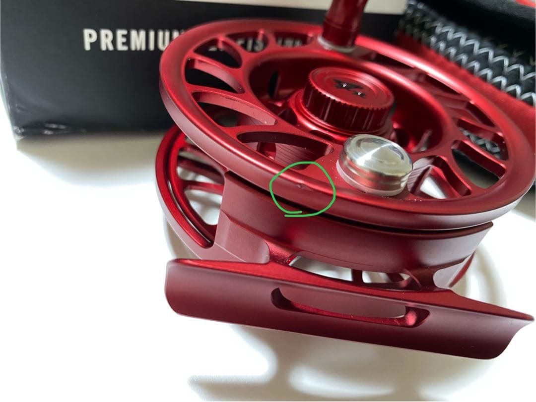 HATCH ICONIC Dragon's Blood 4プラス　限定カラー