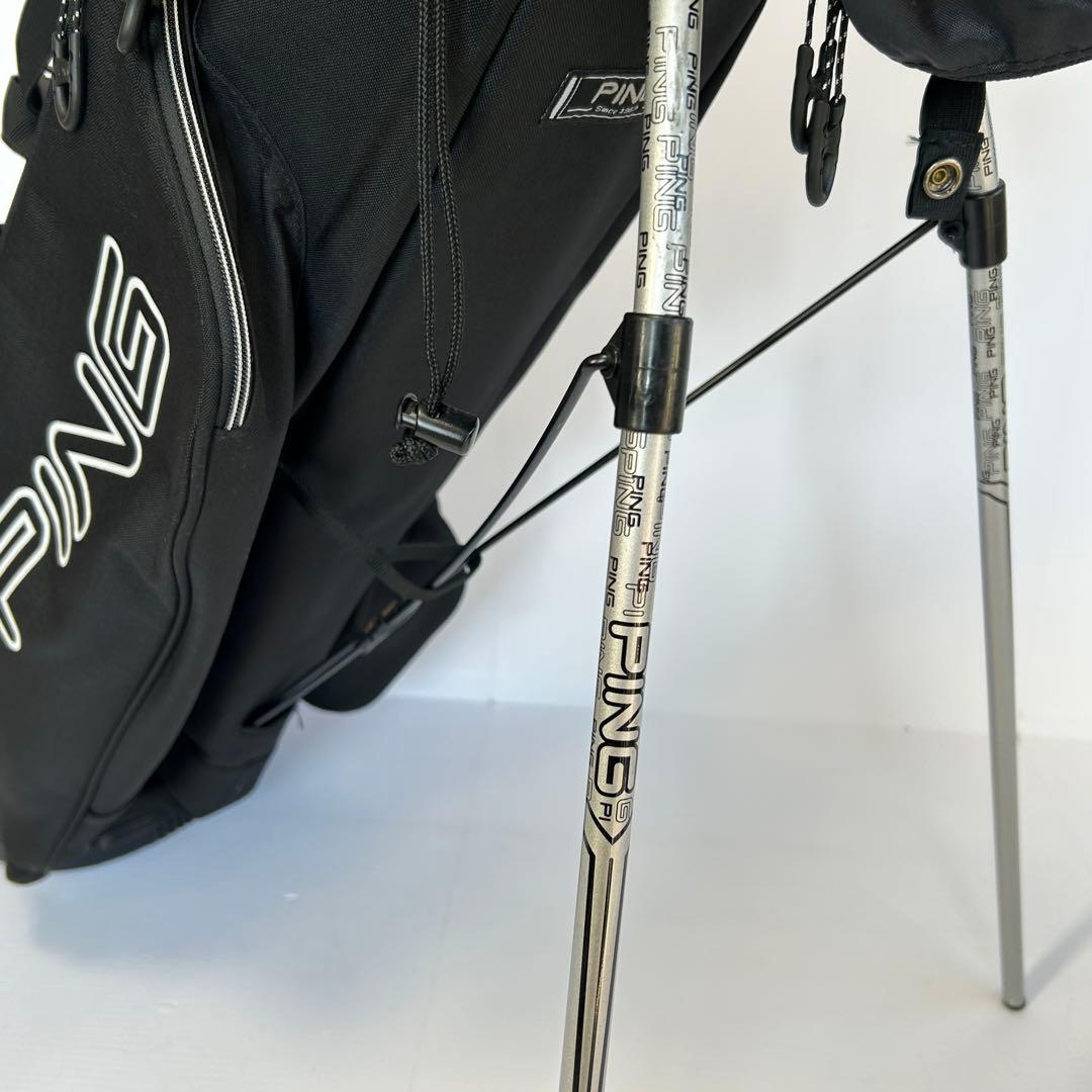 PING ピン E2 スタンド式キャディバッグ（フード付き）