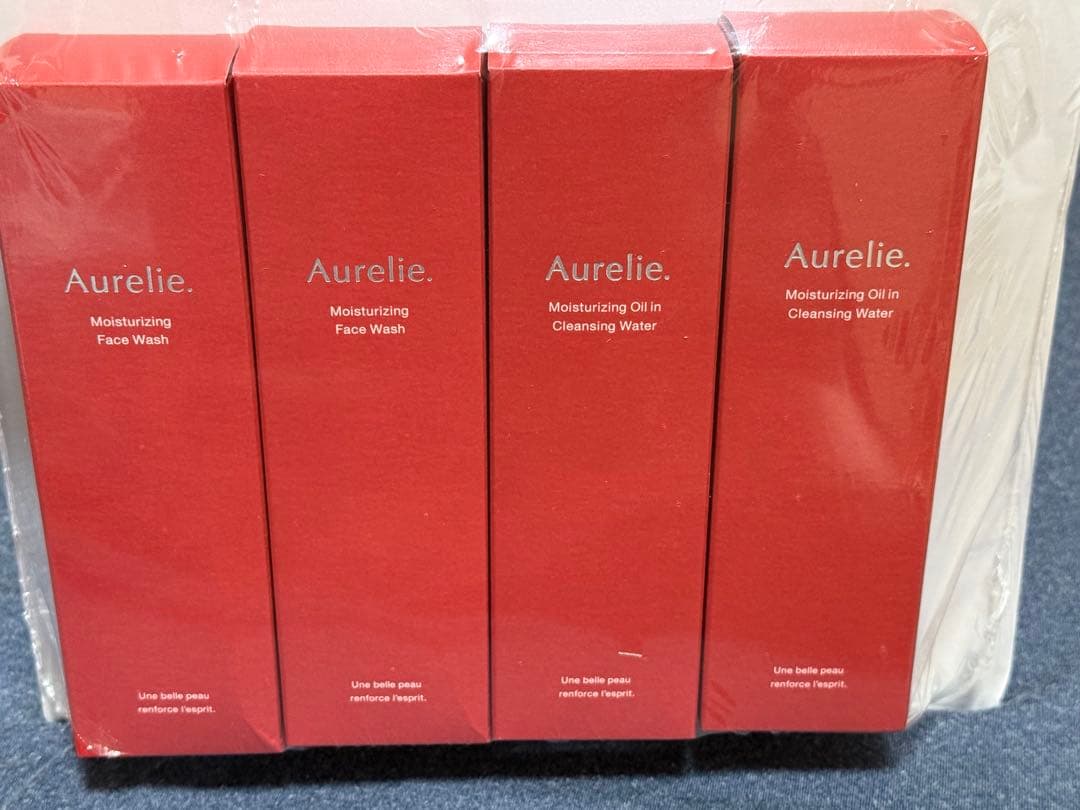オレリー[新品未開封]定価15,400円　洗顔料・クレンジングセット