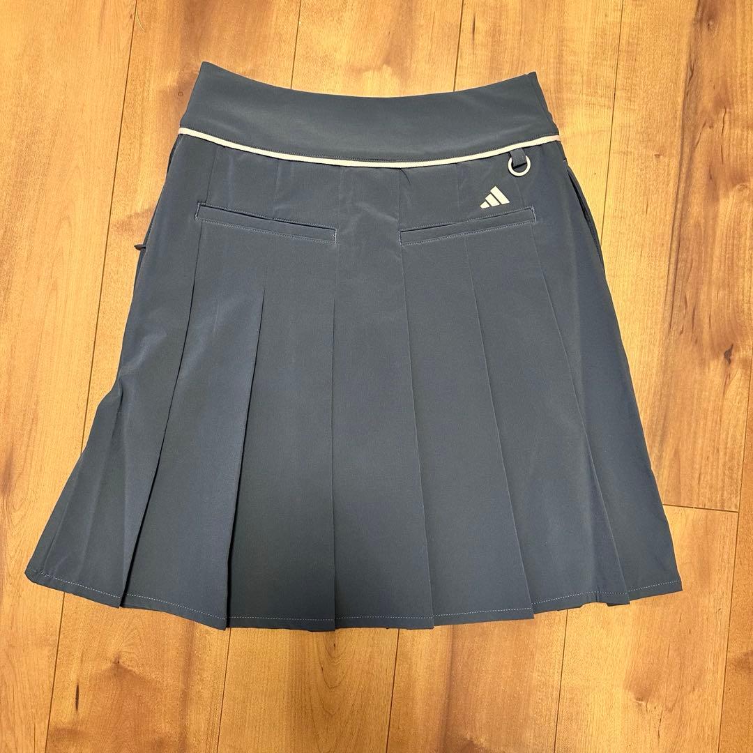 ショート丈長袖ポロスウェット　プリーツスカート　サイズS セットアップ　春夏