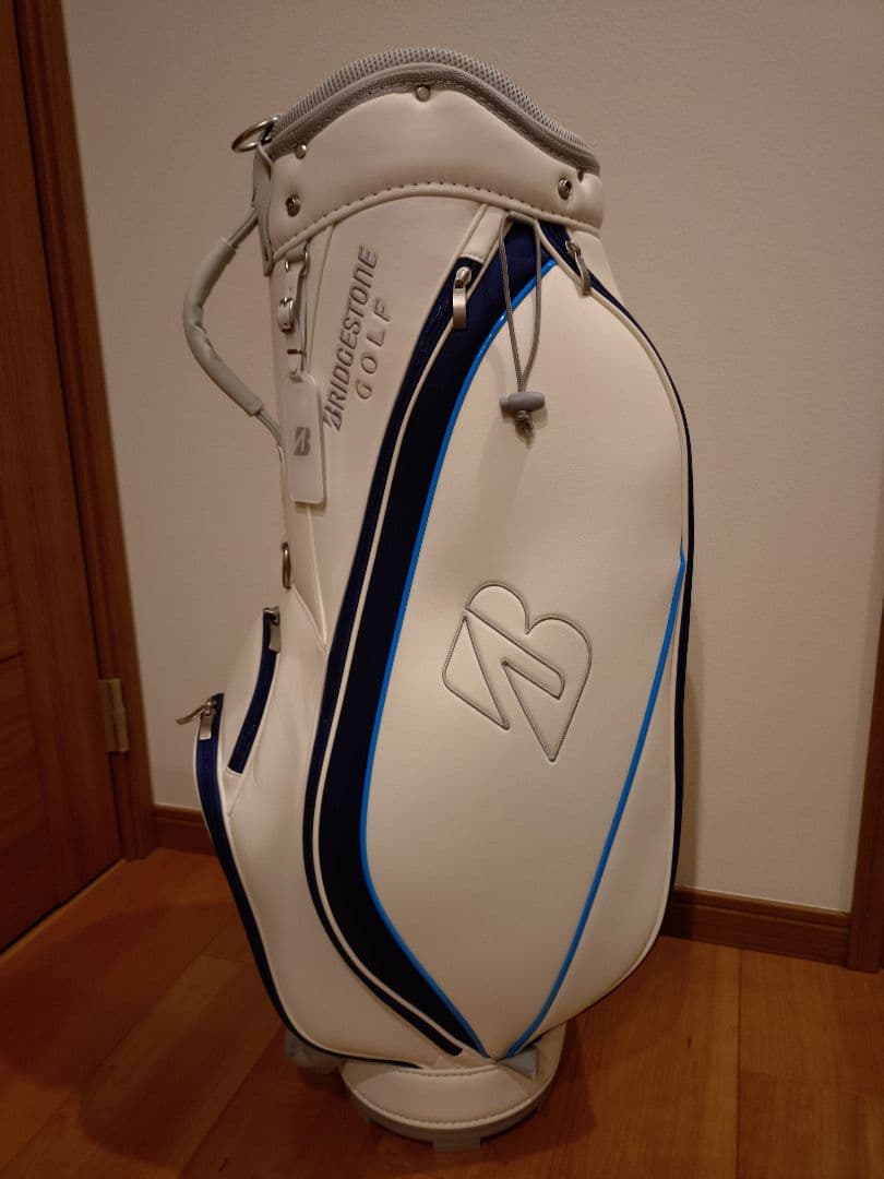 ブリヂストン レディース　キャディーバック　コース・練習場未使用品