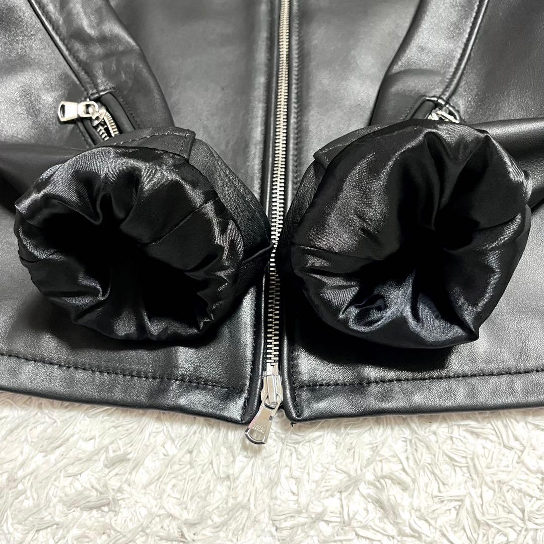 ✨美品✨ビューティーアンドユース レザージャケット ラムレザー 羊革 Mサイズ