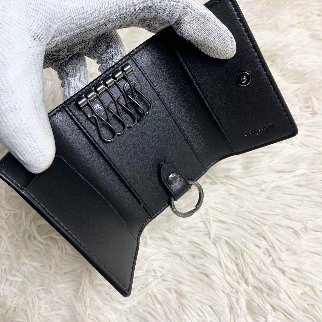 未使用✨ キーケース シグネチャー 三つ折り PVC