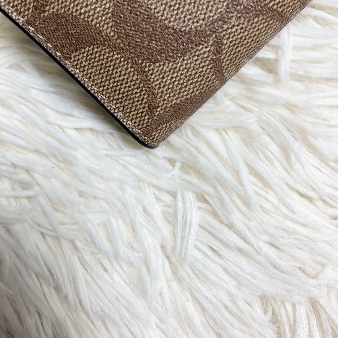 未使用✨ キーケース シグネチャー 三つ折り PVC