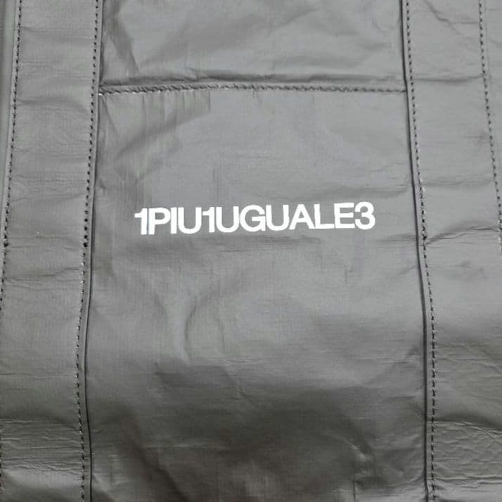 新品 1PIU1UGUALE3 ウノピゥウノウグァーレトレ ショルダーバッグ L