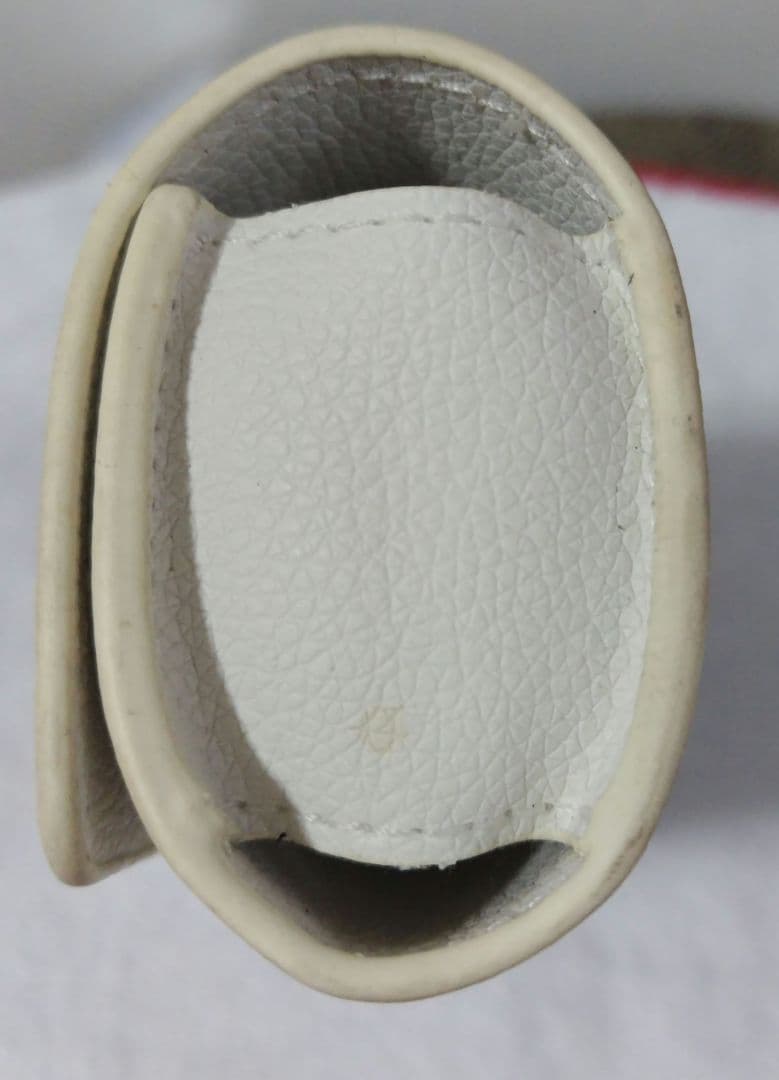 値下げ！Shot Navi ゴルフ用距離計ケース ホワイト 付属品なし