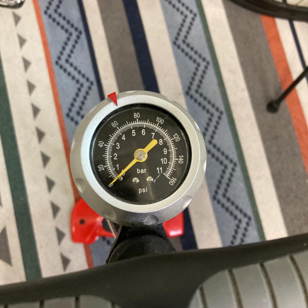 26007 クロスバイク GIANT ESCAPE RDISC 2021年モデル