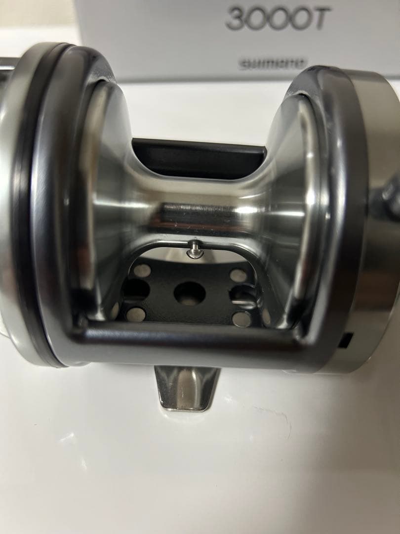 シマノ　23スピードマスター石鯛 3000T リール