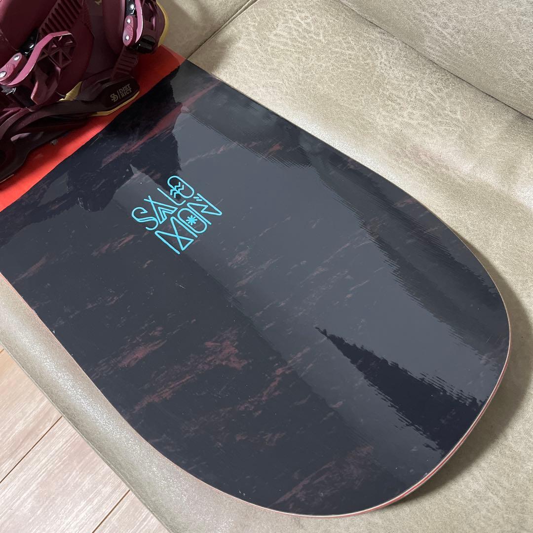 SALOMON SUBJECT 152 × SALOMON DISTRICT M