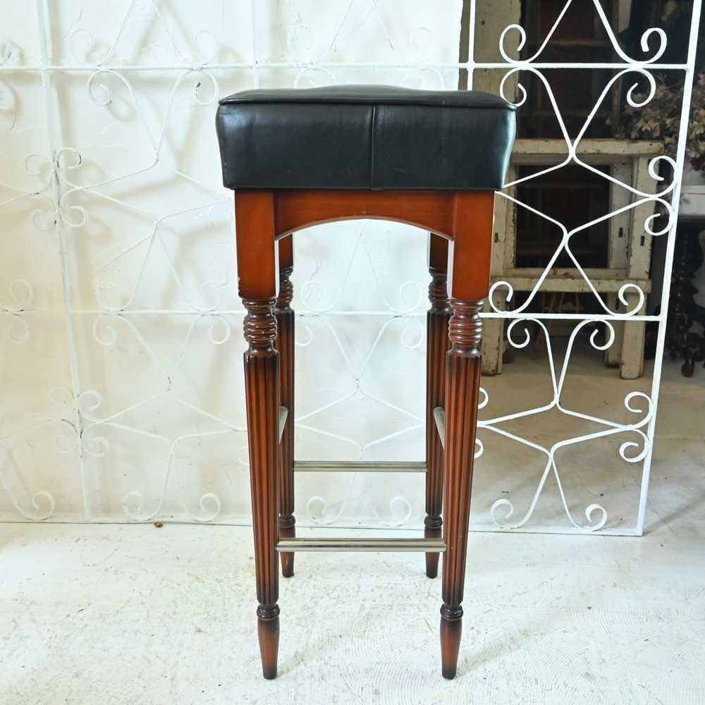 L3705-217 英国ヴィンテージ レザースツール ハイチェア カウンター