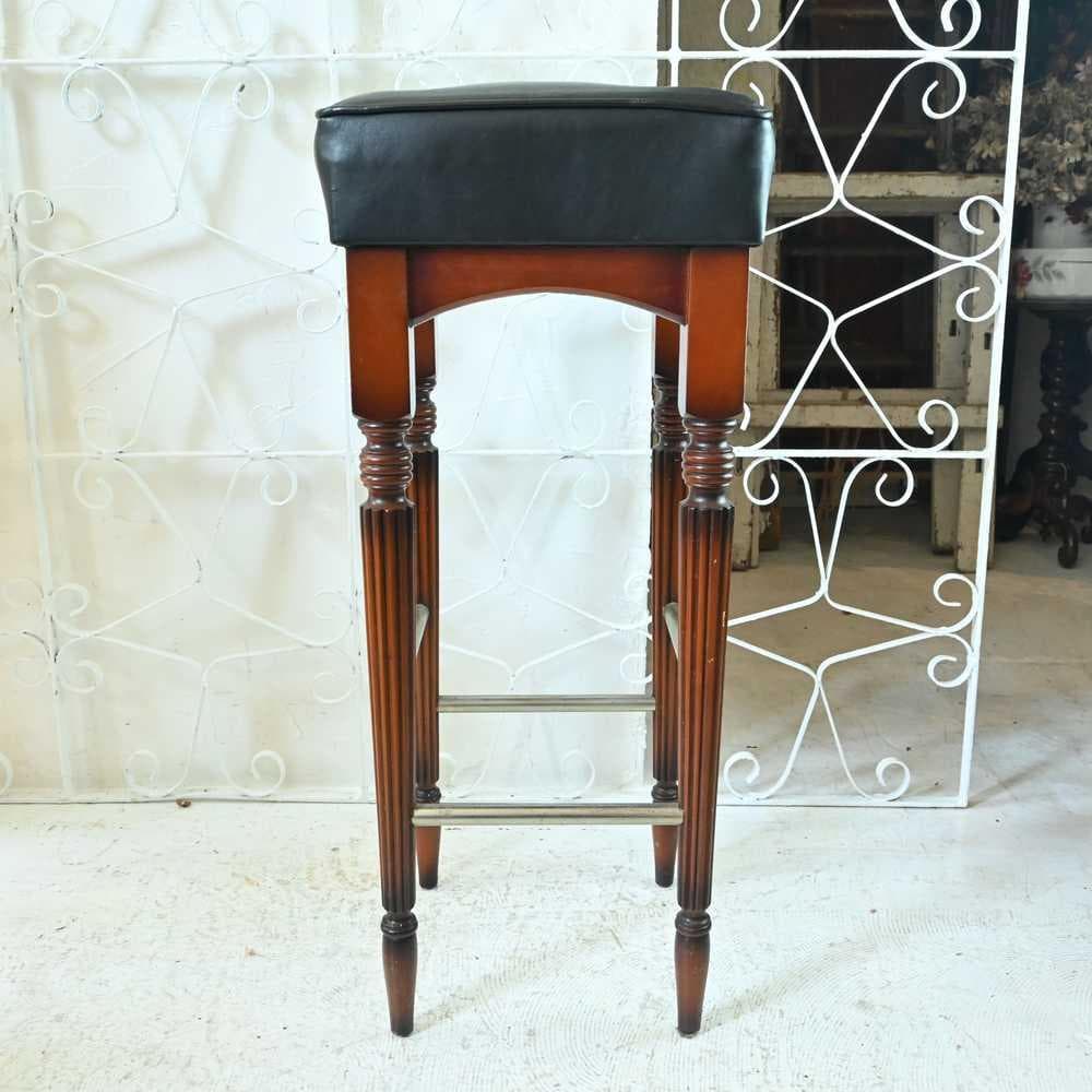 L3705-217 英国ヴィンテージ レザースツール ハイチェア カウンター