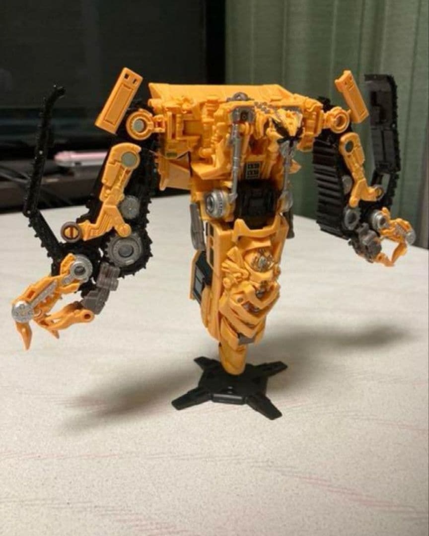 デバステーター　スタジオシリーズ　トランスフォーマー　プチ改造