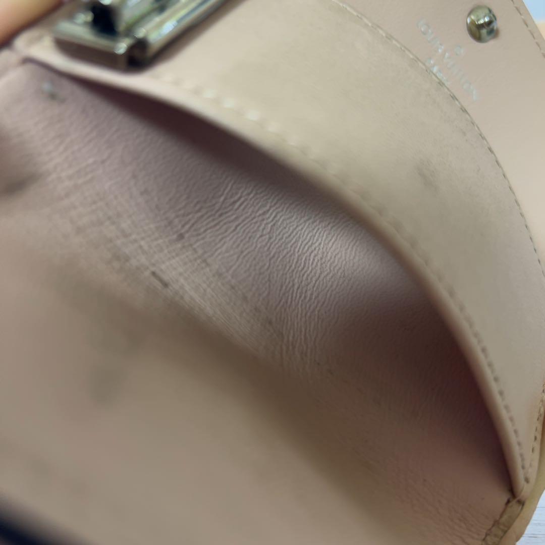【汚れ有】LOUIS VUITTON ピンク マヒナ モノグラムキーケース