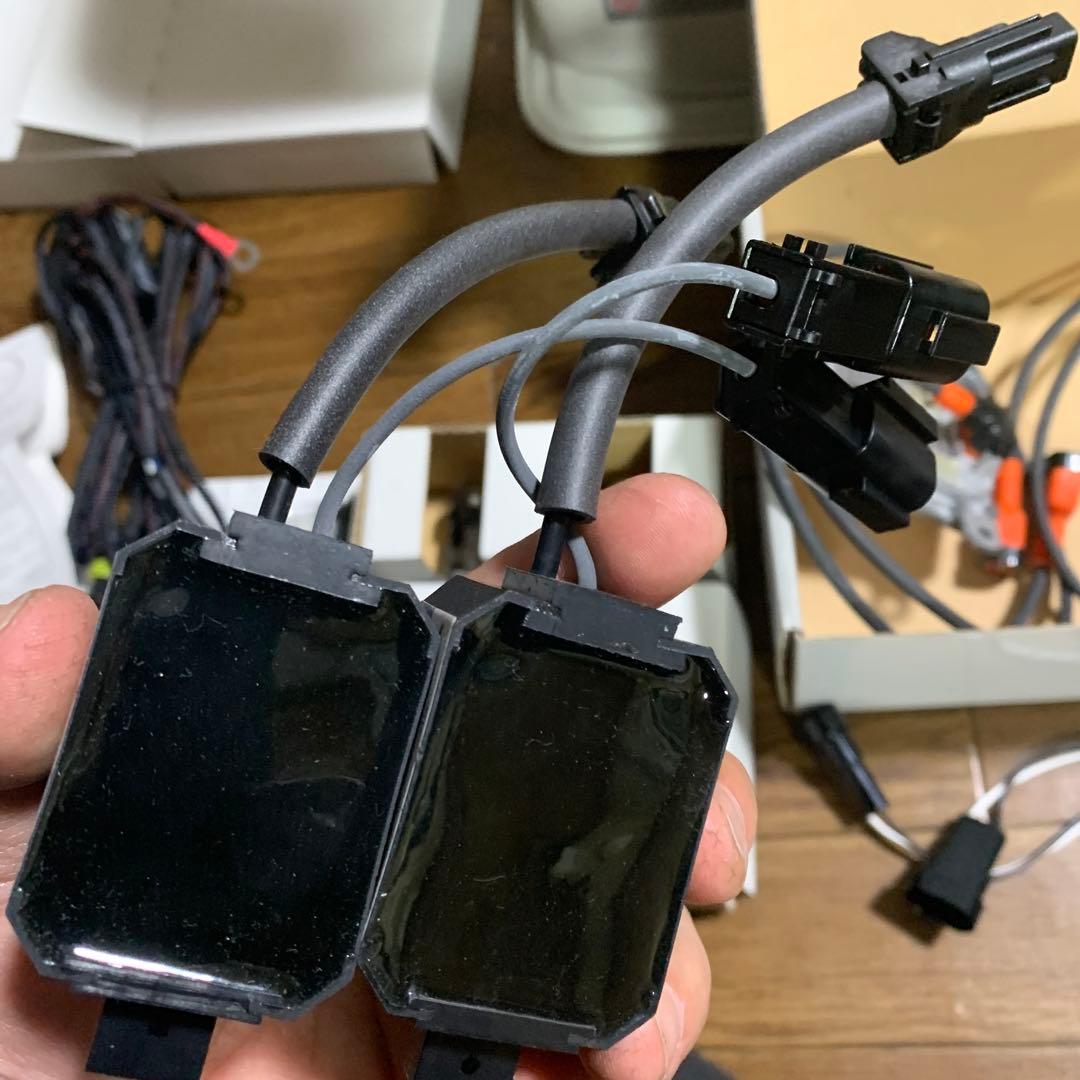 PIAA HID 6300 H4ヘッドライトキット　ピア　セレクト