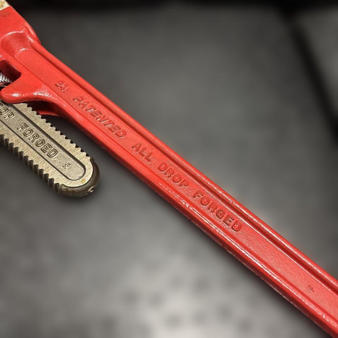 【新品未使用】HIT パイプレンチ　600mm 大工道具　土木　レンチ工具セット