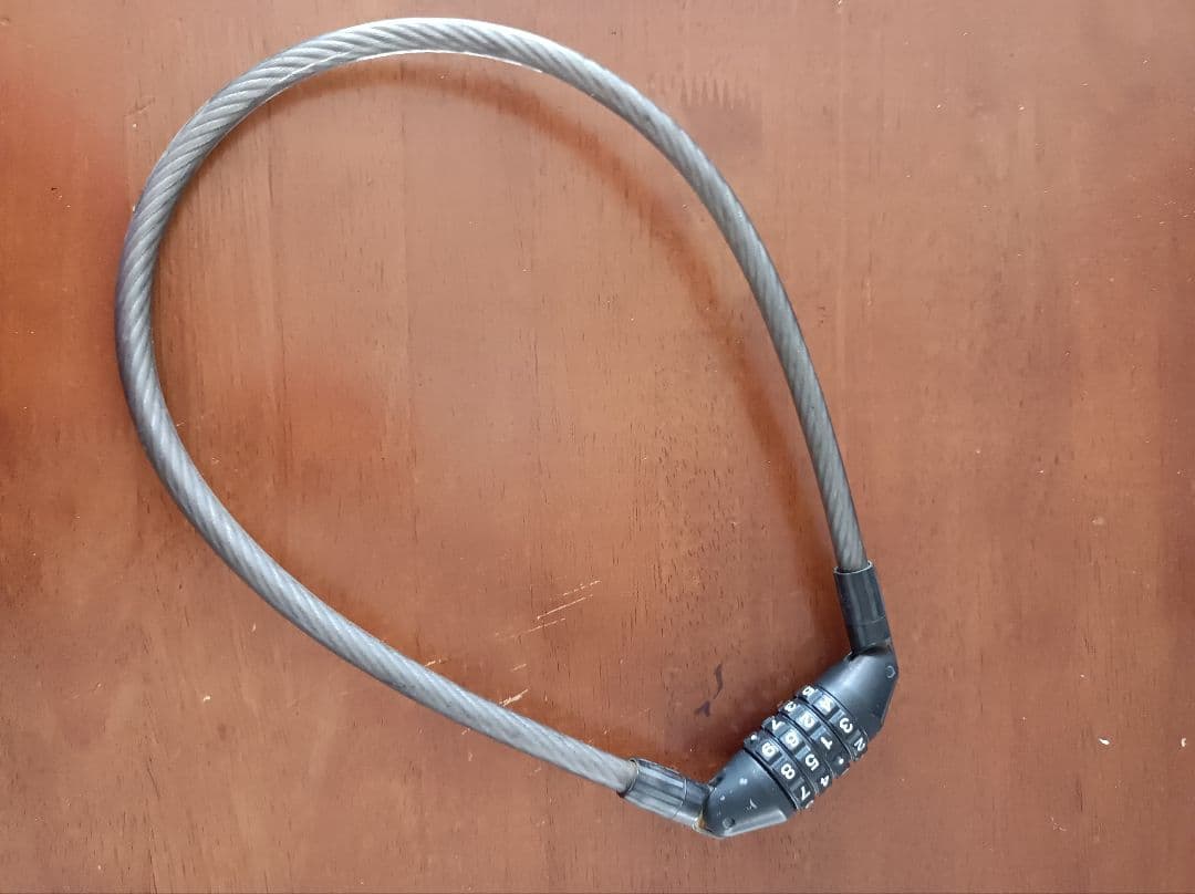 美品 GIANTジャイアント エスケープR3 MS　2022年 XS