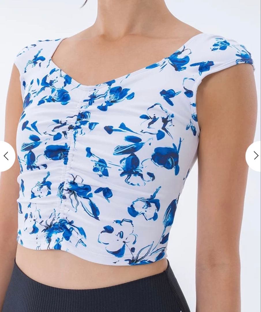 【SUKALA】クロップドタンク＆レギンスセットアップ