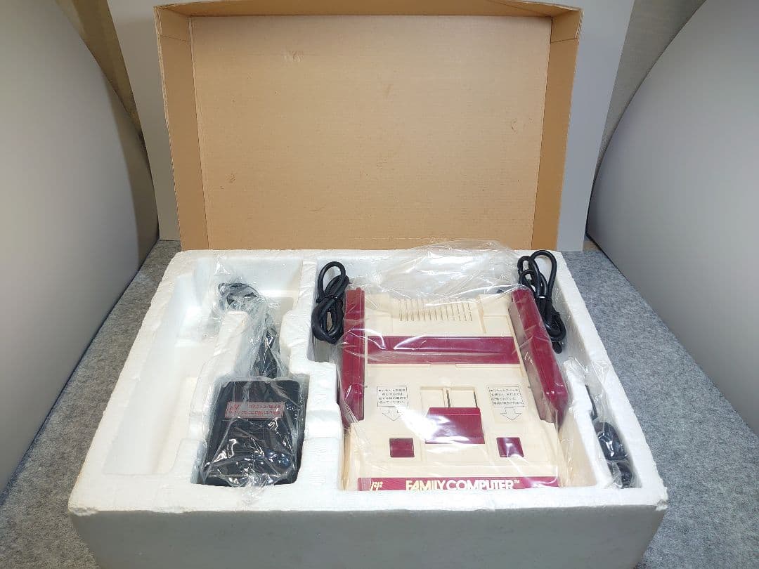 任天堂 ファミコン 本体