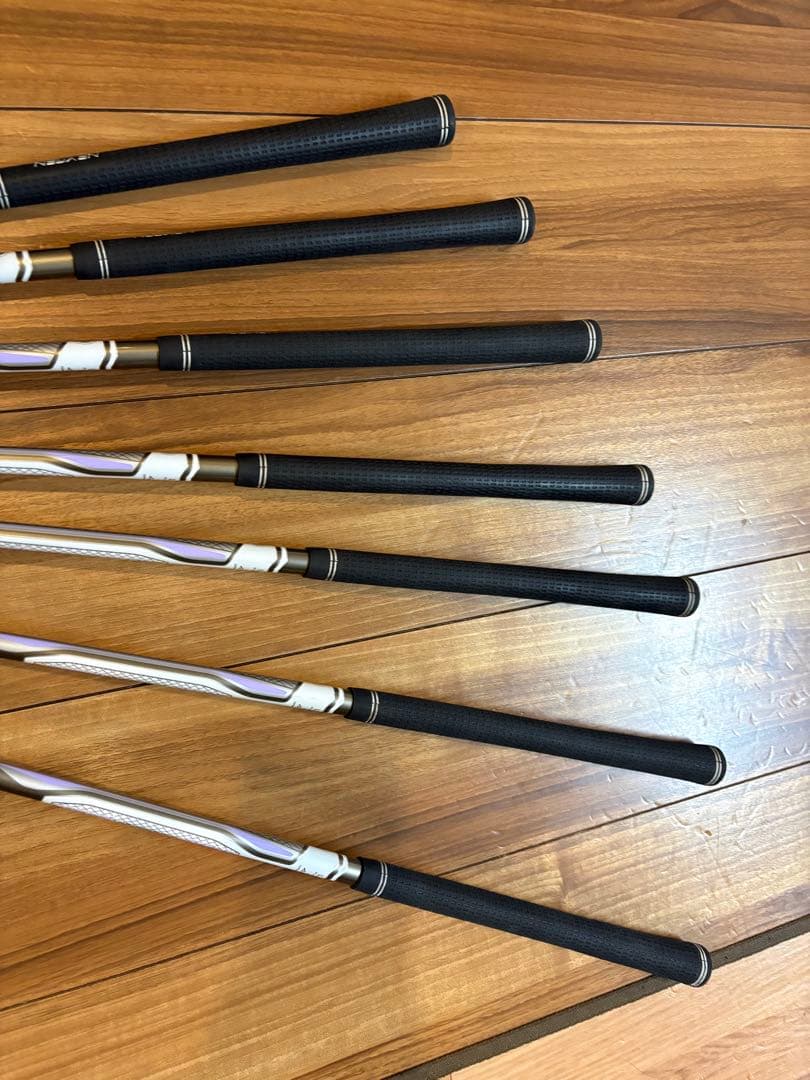 テーラーメイドレディースアイアンセット