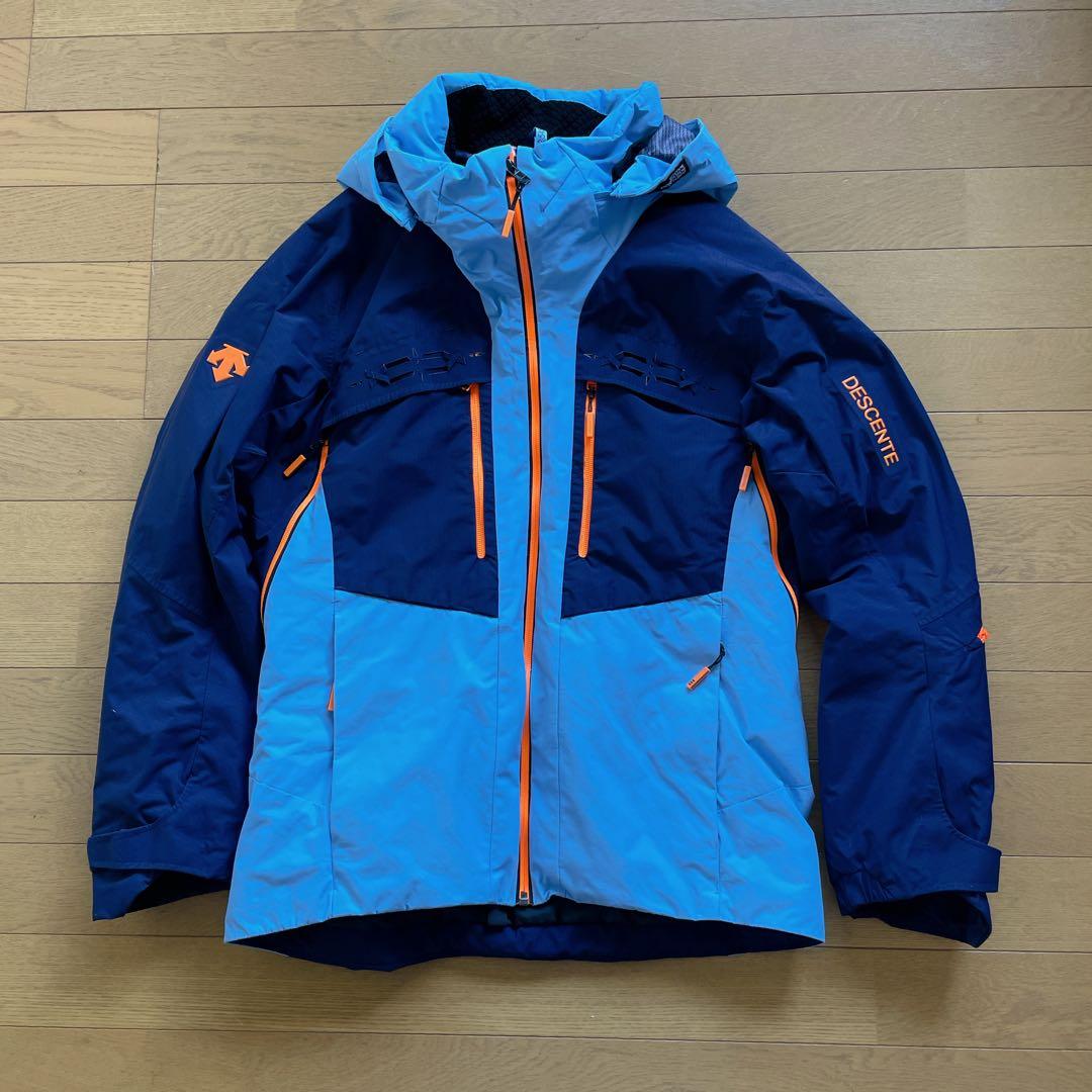 デサント DESCENTE スキーウェア 上下セット デモチーム中古サイズM/L
