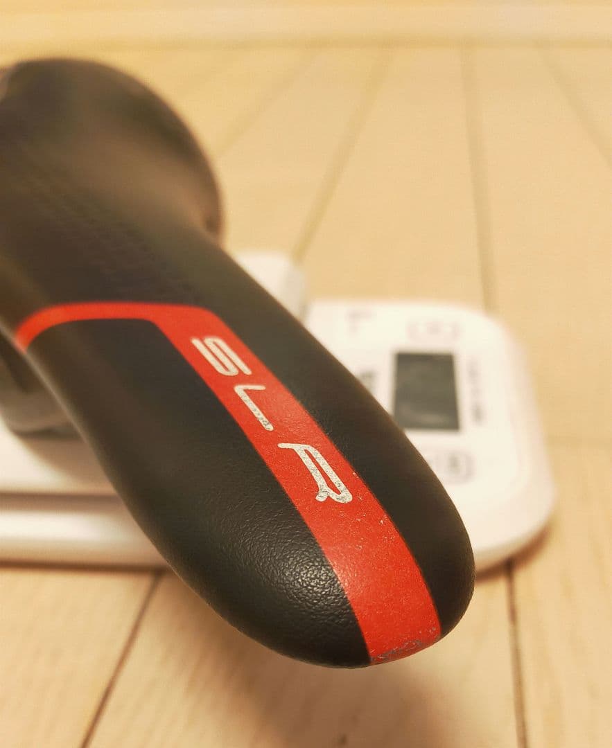 美品 セライタリア SLR チタンレール 142g