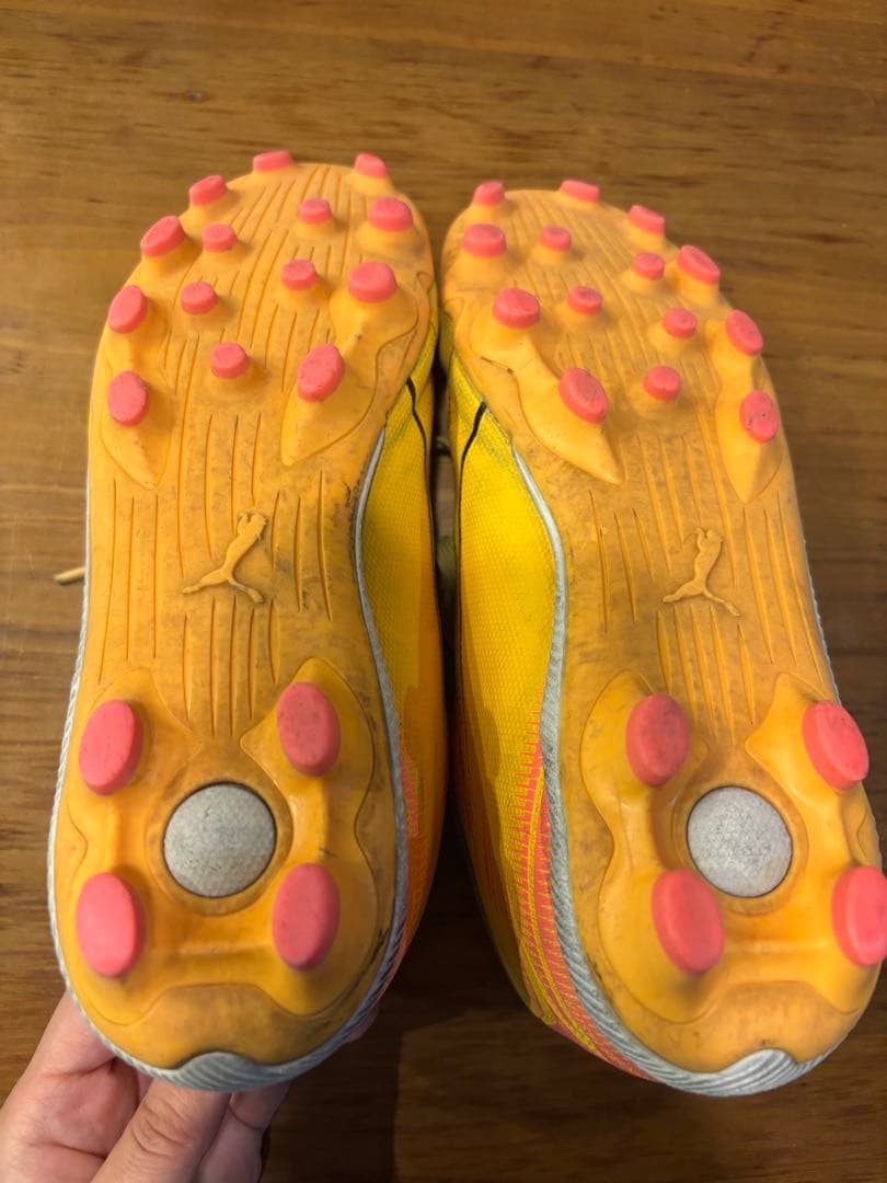 まとめ売り　フットサルシューズ スパイク　トレーニングシューズ