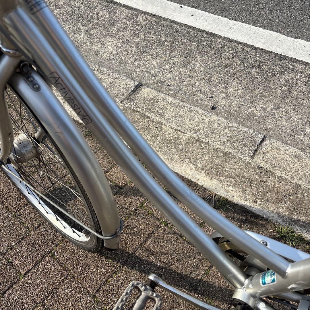 直接の引き渡しのみ　26インチ　　ノーパンクタイヤ