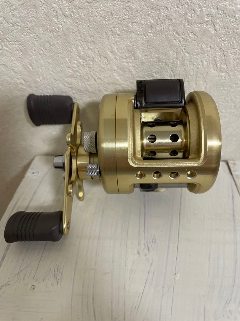 シマノ カルカッタ 50XT