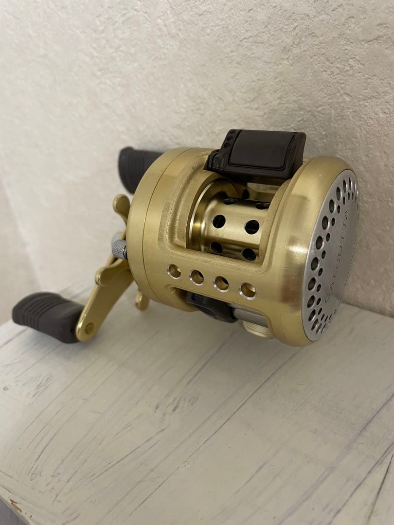 シマノ カルカッタ 50XT