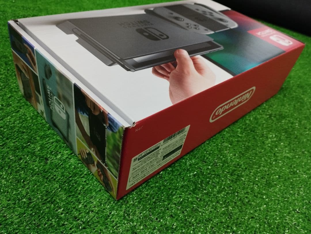 【美品】Switch本体　新型(バッテリー長持ち)　2022年製【微使用】値下げ