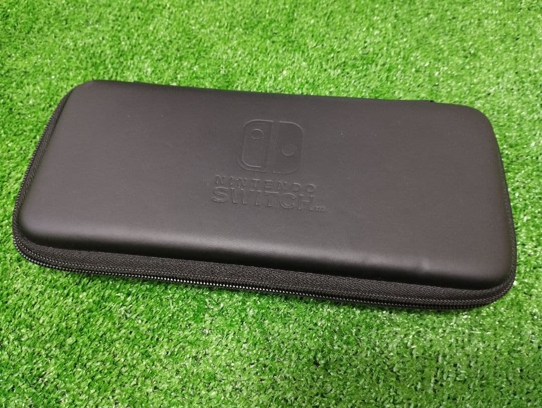 【美品】Switch本体　新型(バッテリー長持ち)　2022年製【微使用】値下げ