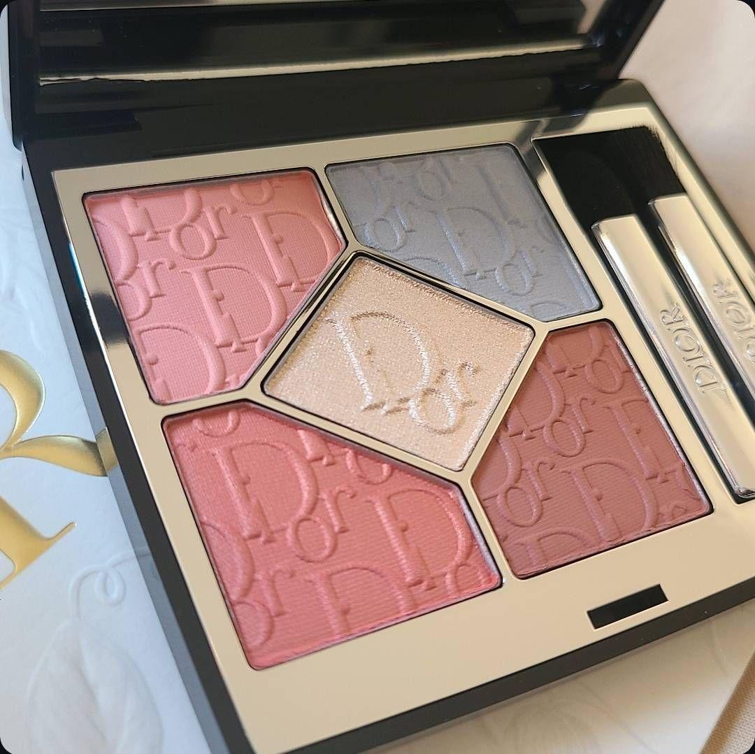 Diorサンククルール623ピーチマニア