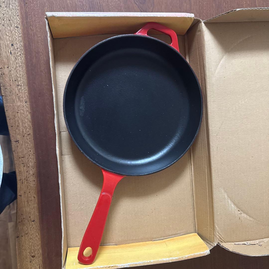 エナメルスキレット11インチレッド 【メーカー】 LODGE EC11S43