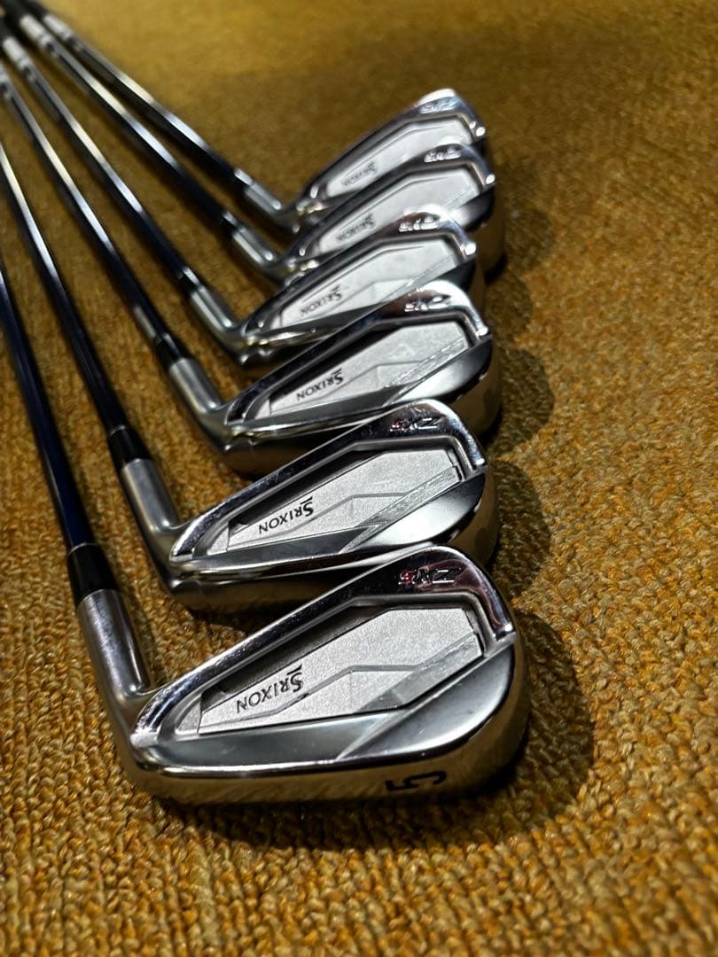 美品　ほぼ新品　スリクソン　zx5 SRIXONゴルフ アイアンセット セット