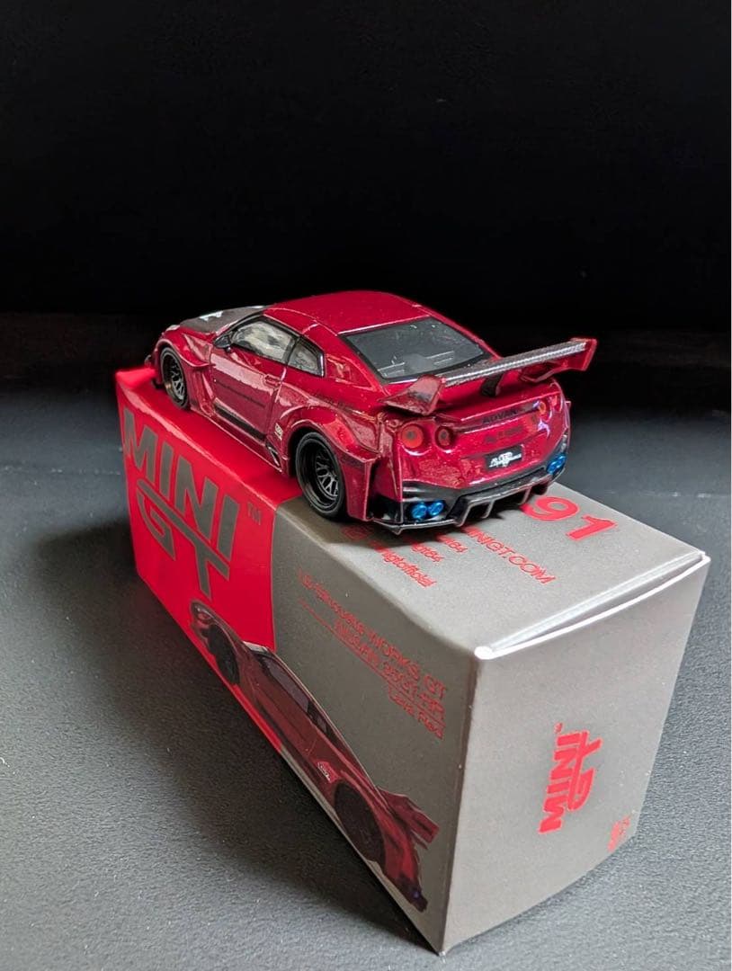 なん様限定　1/64ミニカー LB- Silhoueue WORKS GT