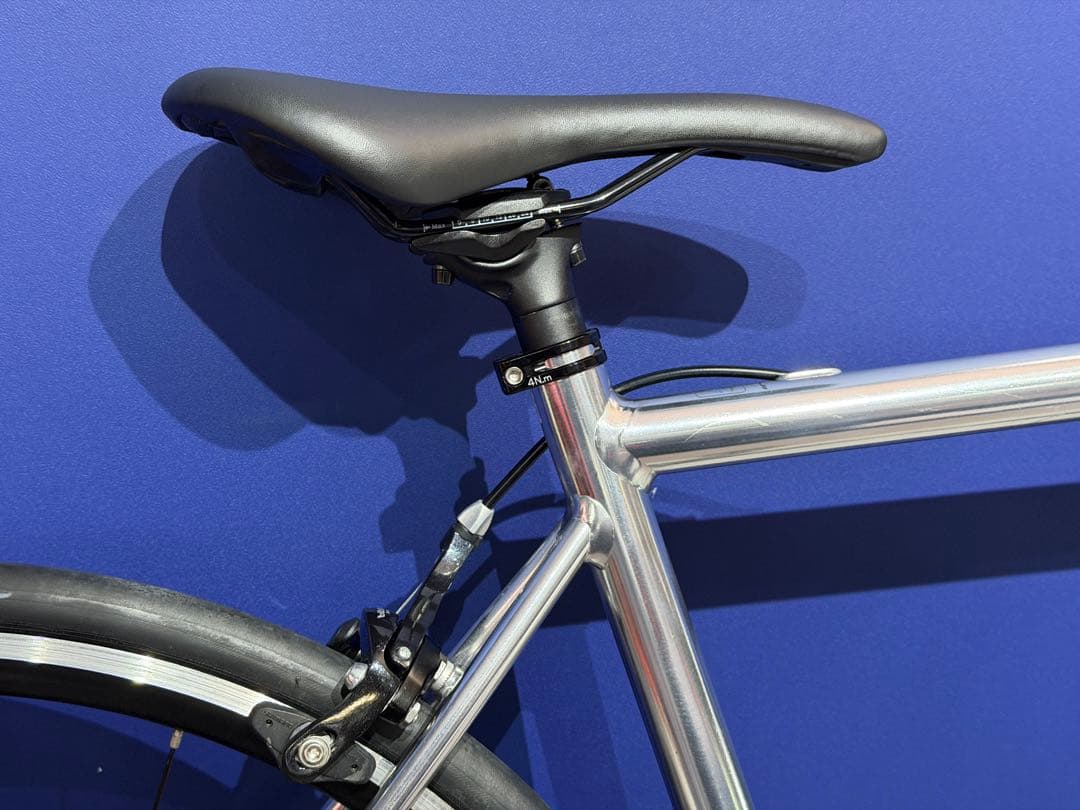 送料込 ロードバイク FUJI NAOMI Sサイズ 49 ポリッシュアルミ