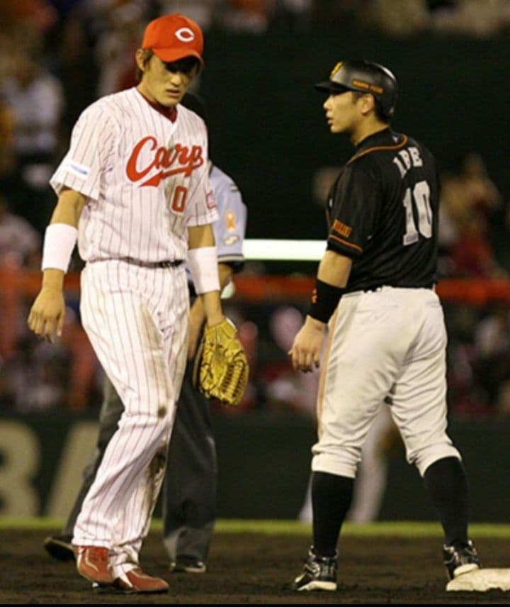 【限定90枚　完売】広島　東洋　カープ　山崎　隠し球　Tシャツ　L