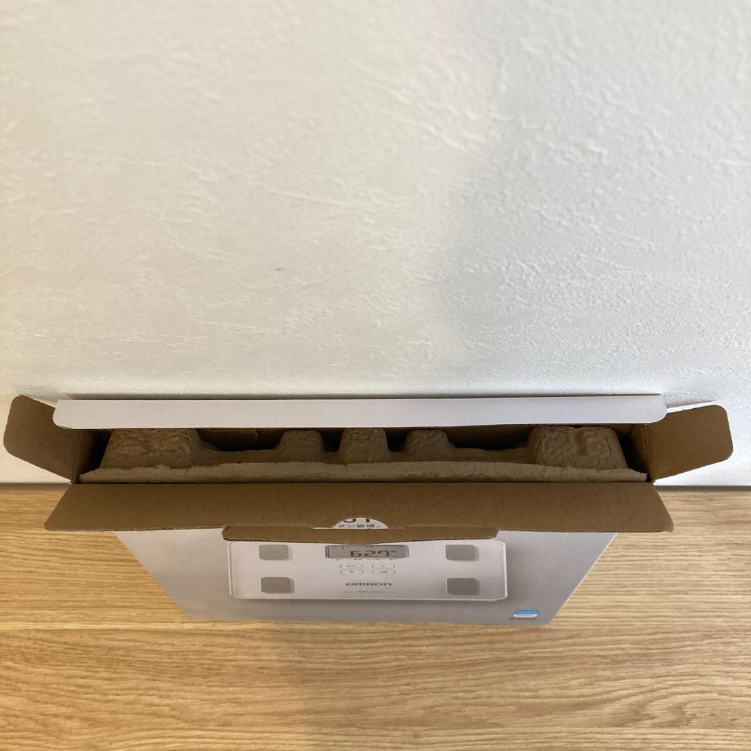 オムロン 体組成計 HBF-230T-SW スマホ連動 体脂肪率 自動認識