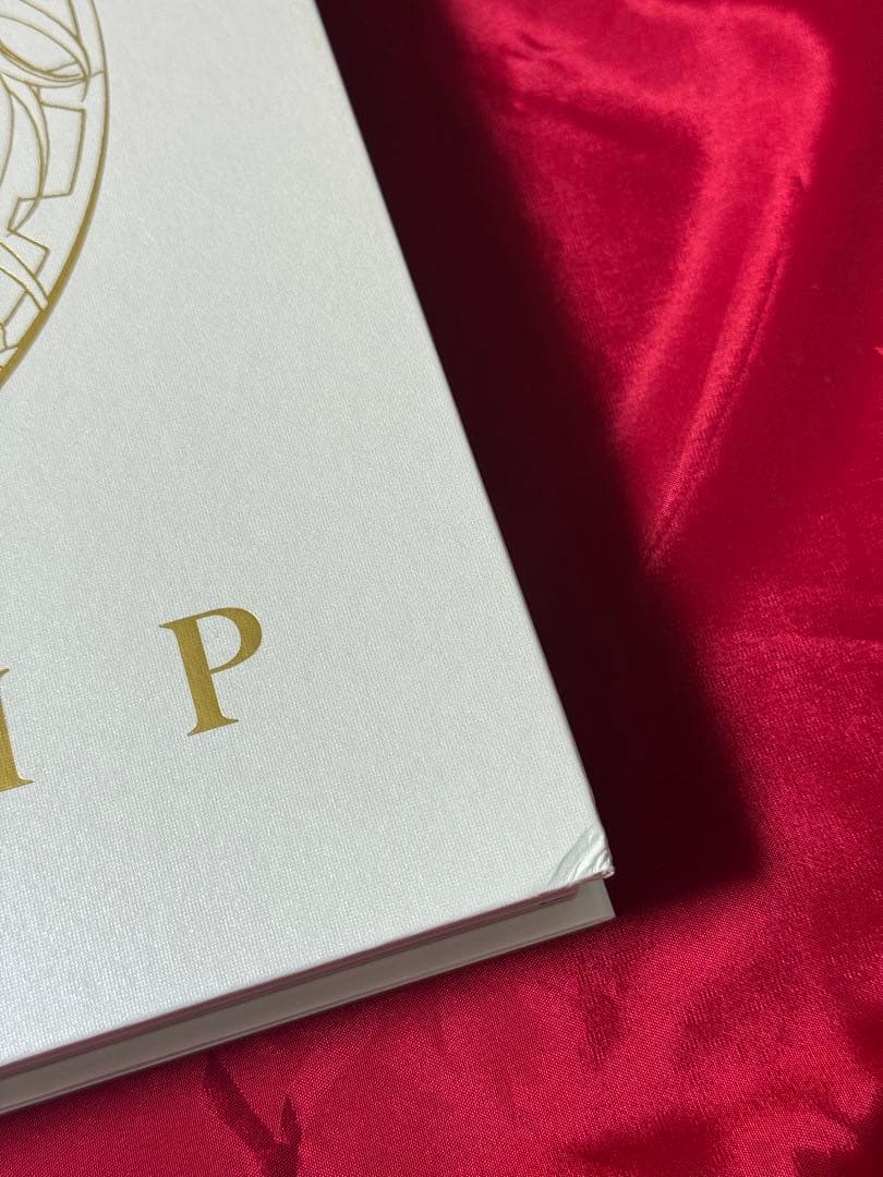 アート・デザイン・音楽 CLAMP COLOR GOLD 1989-2024