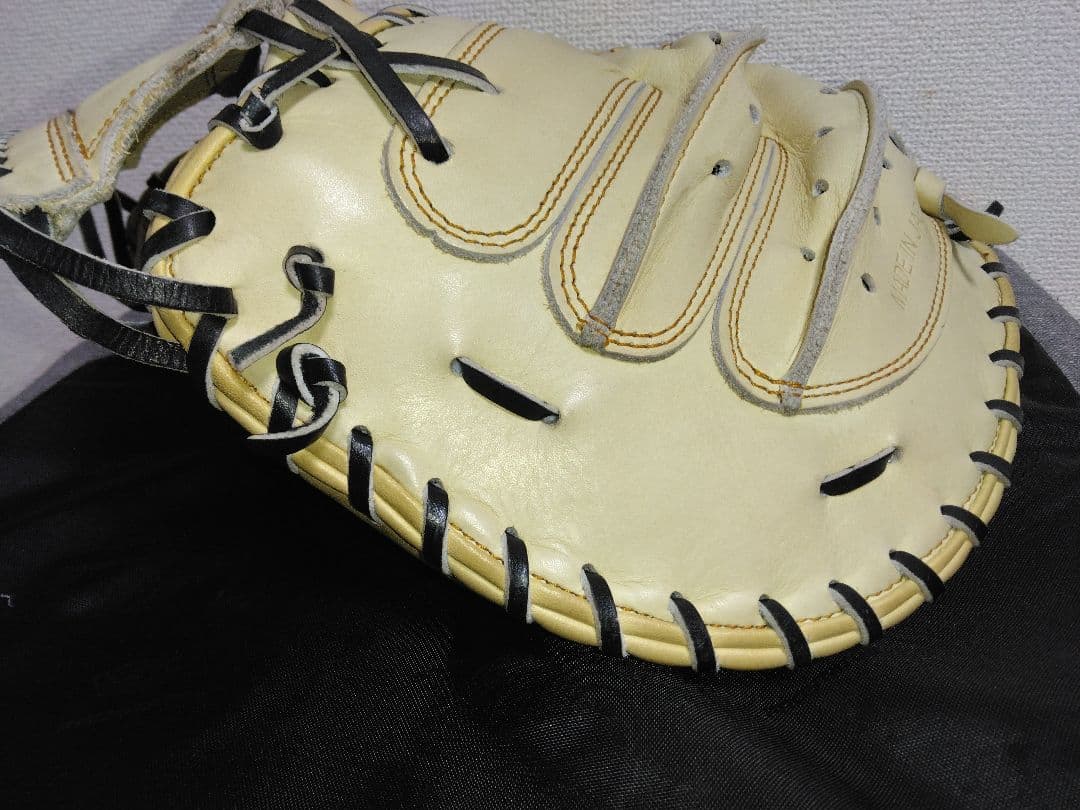 ゼットプロステイタス軟式キャッチャーミット